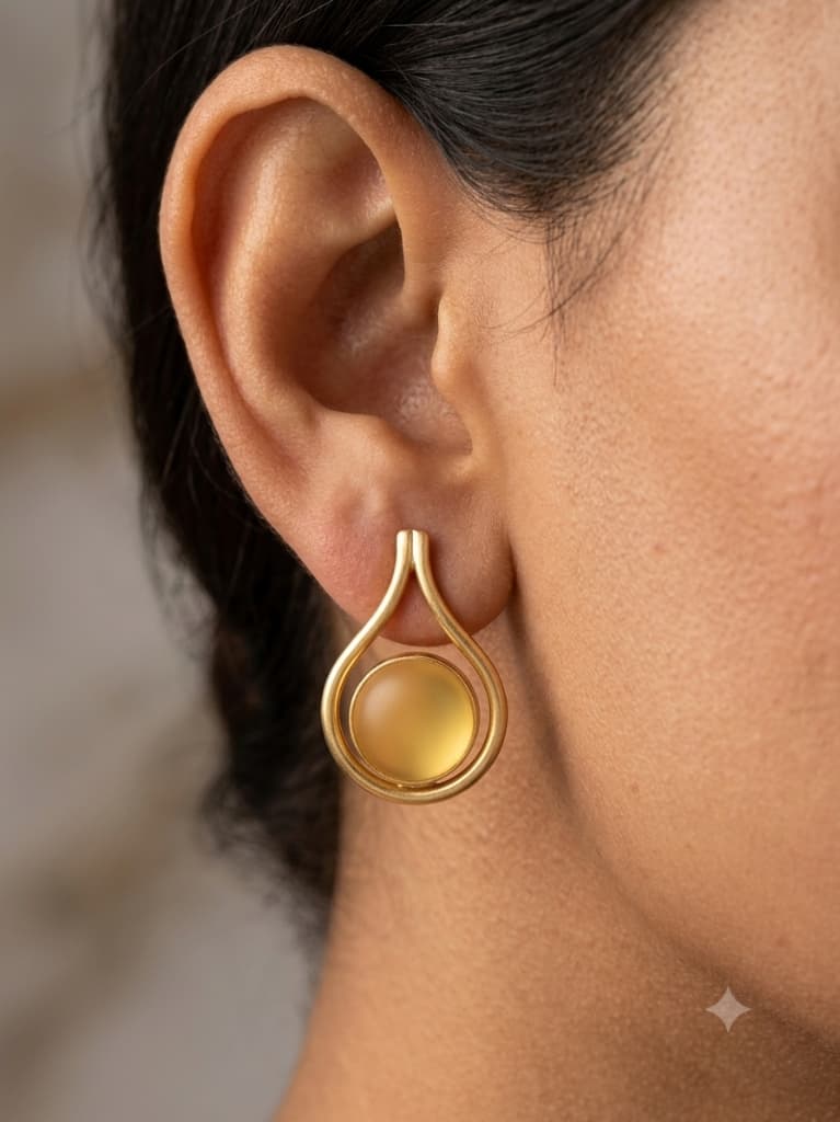 Golden Teardrop Citrine Stud Earrings 2